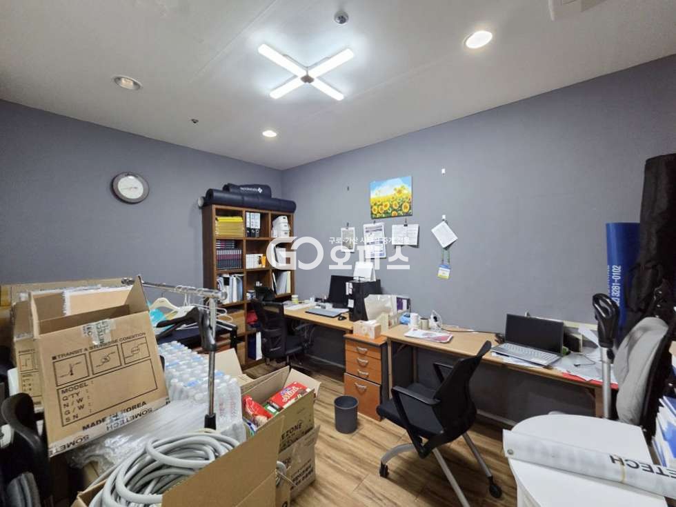 서울 금천구 가산동 전용41평, 지원시설, 가성비 사무실, 깔끔 인테리어 월세 매물번호 10316 사진 3