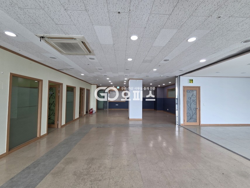 서울 금천구 가산동 업종제한 없는 지원시설. 대형사무실. 고층 전망좋음 월세 매물번호 10322 사진 4